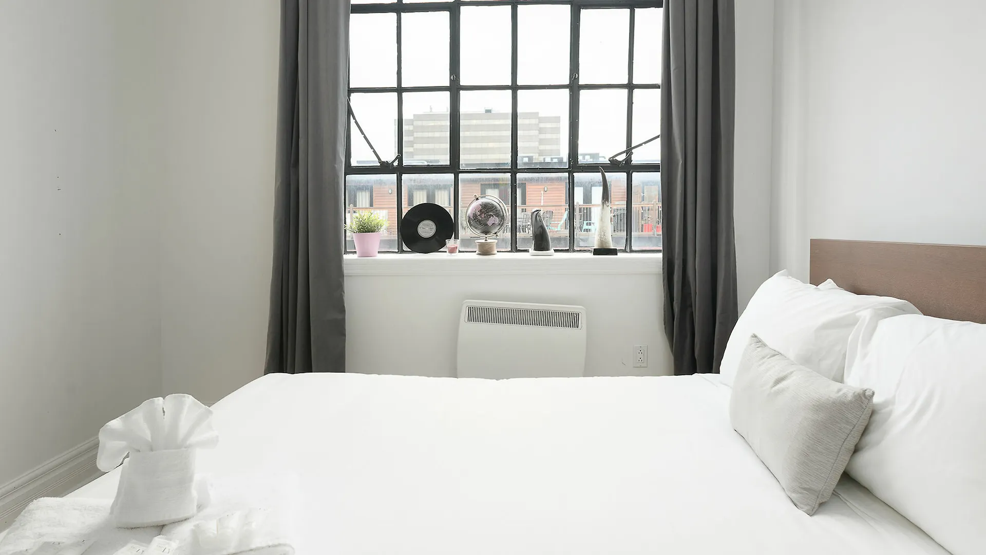 Expansive 6Br In Plateau By Sonder Apartment Montreal 0*,